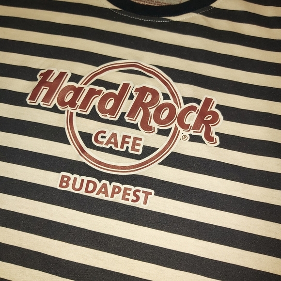 HARDROCK cafe Budapest tshirt - Picture 2 of 3